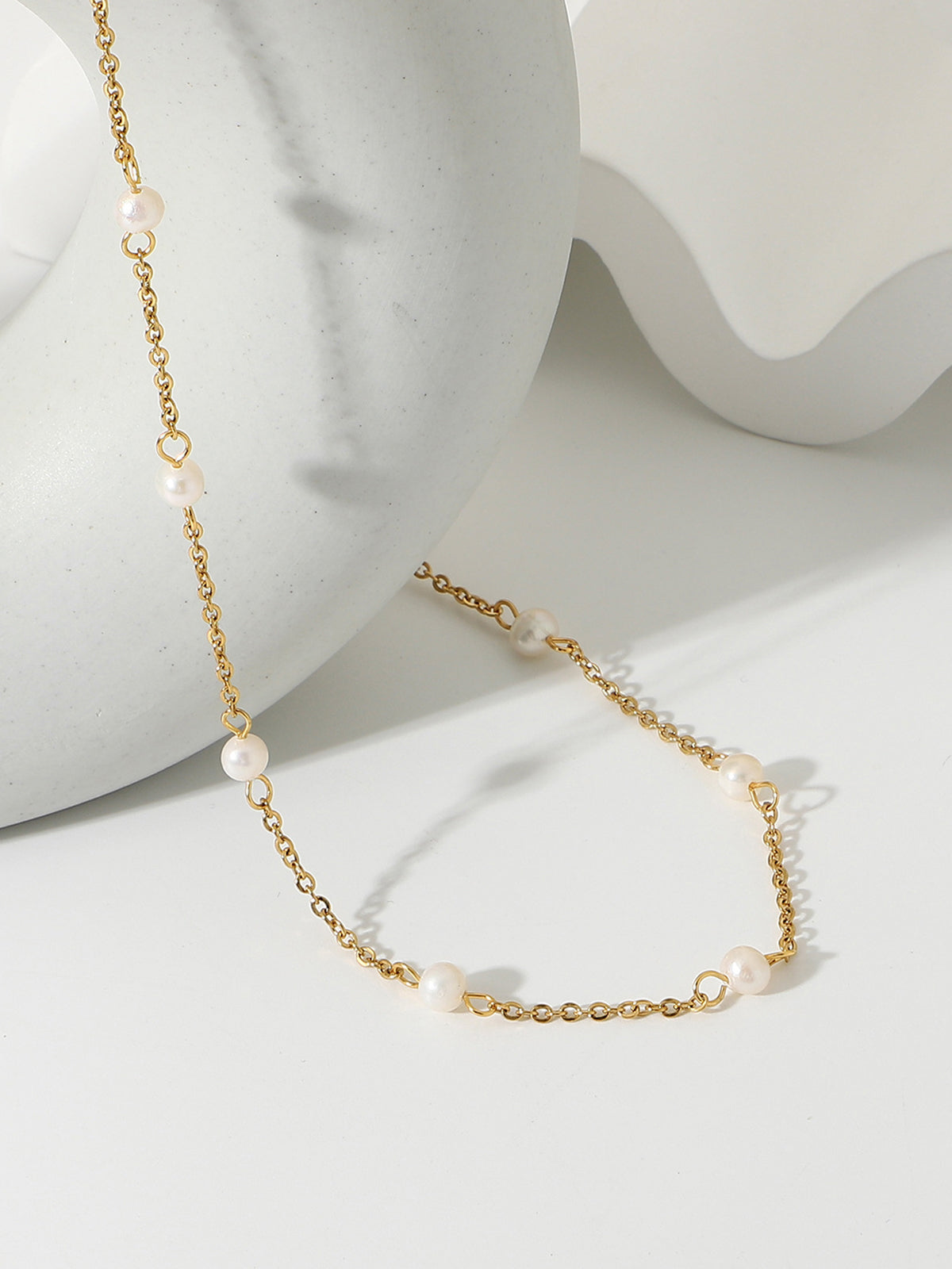 Pearl Golden Chain Necklace-Chicvia