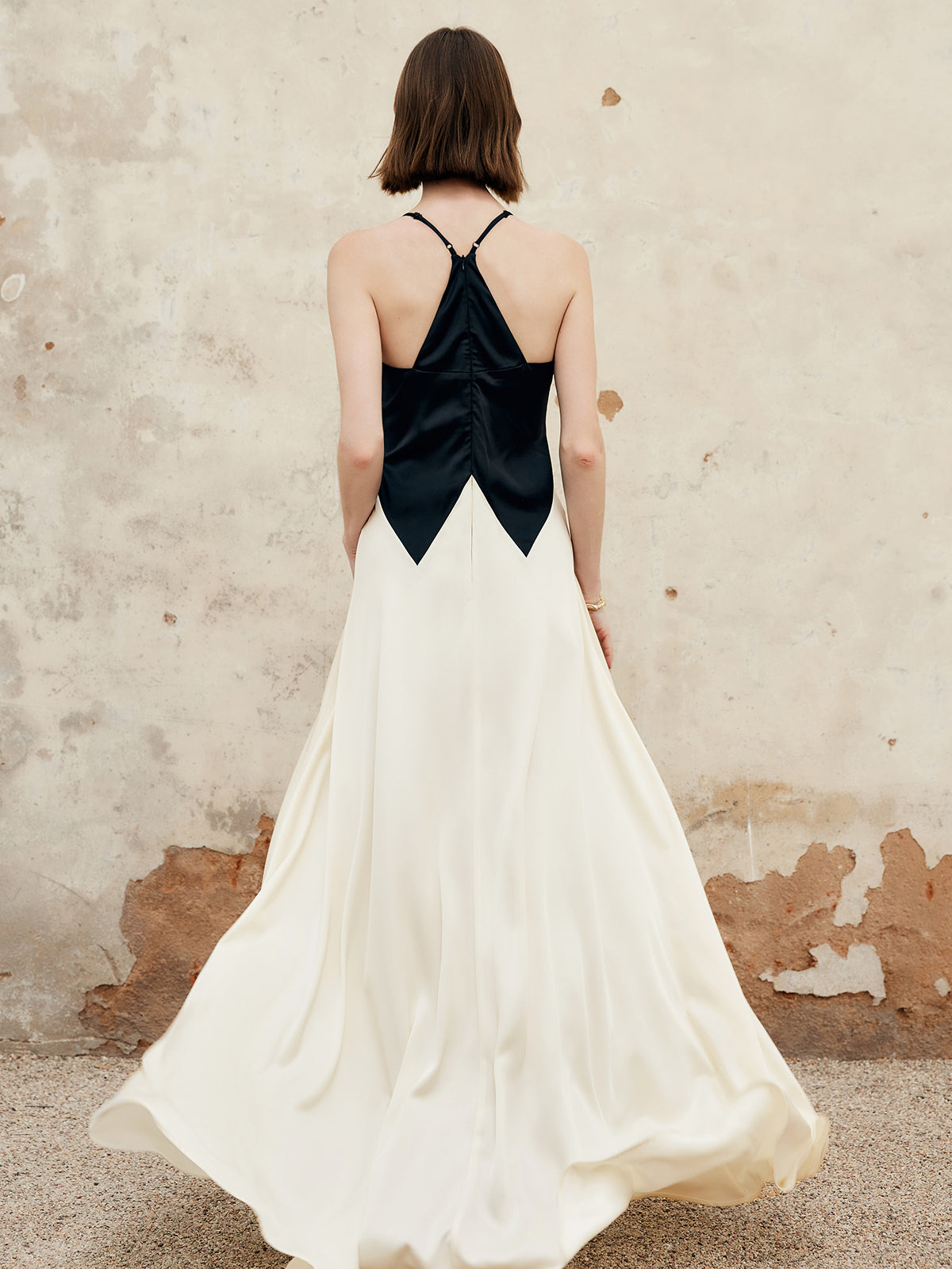 Color Block Pleated Cutout Cami Long Dress-Chicvia