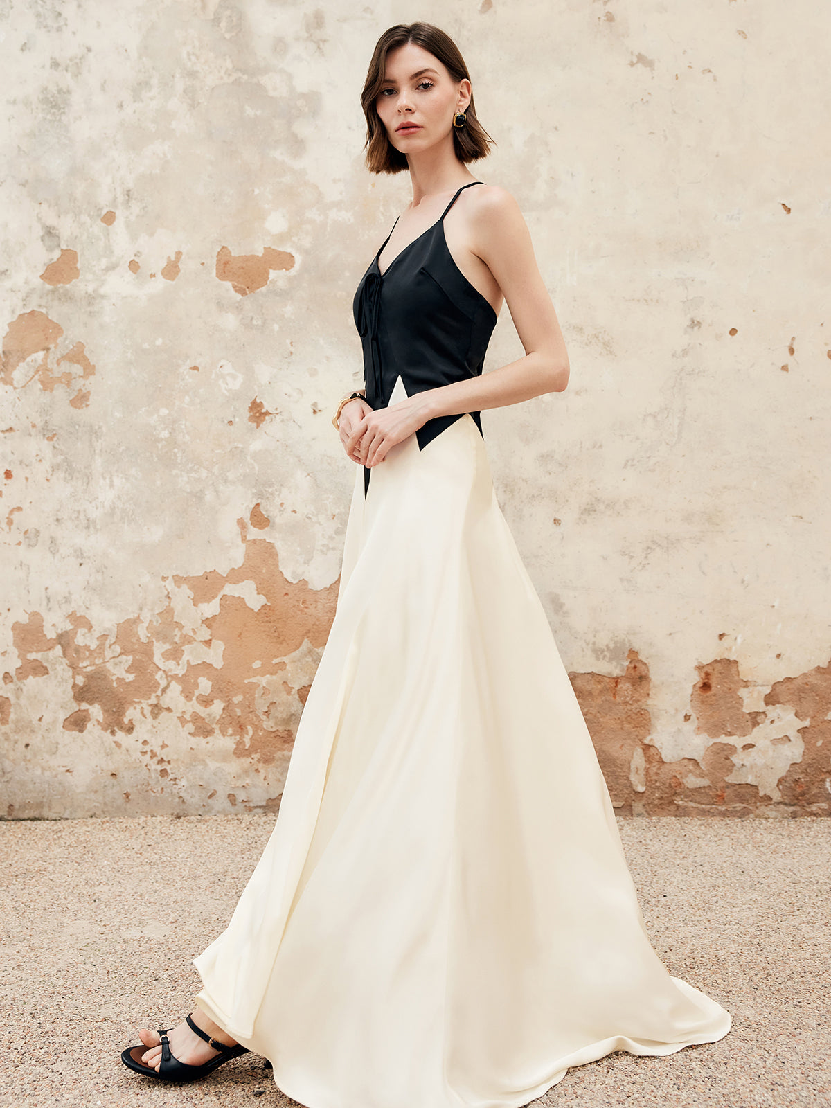 Color Block Pleated Cutout Cami Long Dress-Chicvia