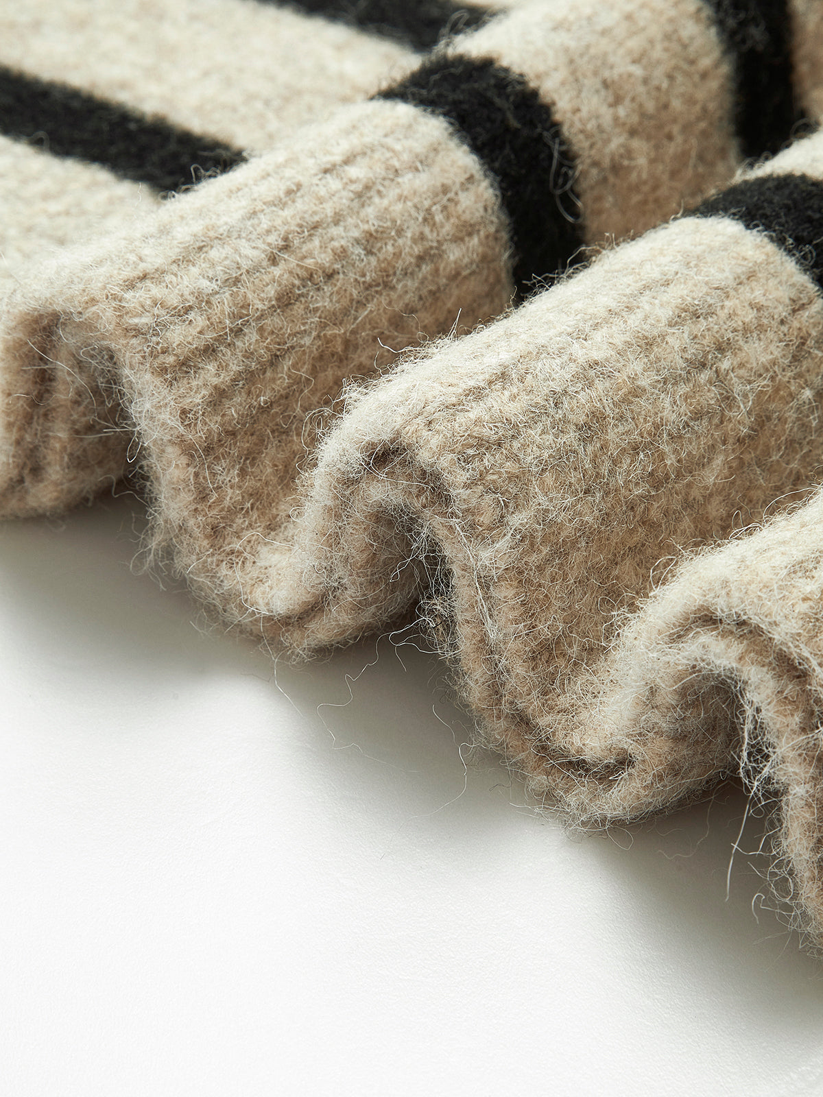 Oversized Striped Pullover Sweater-Chicvia