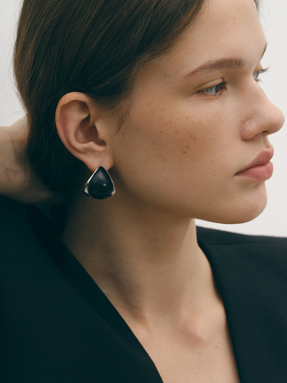 Midnight Elegance Black Onyx Earrings-Chicvia