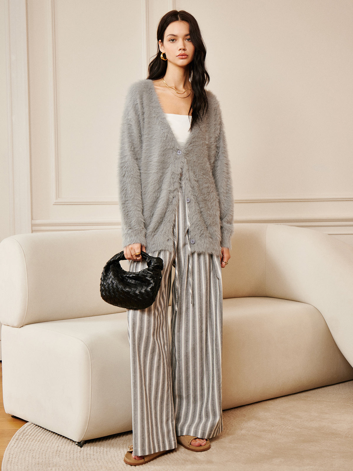 Oversize Furry Cardigan-Chicvia