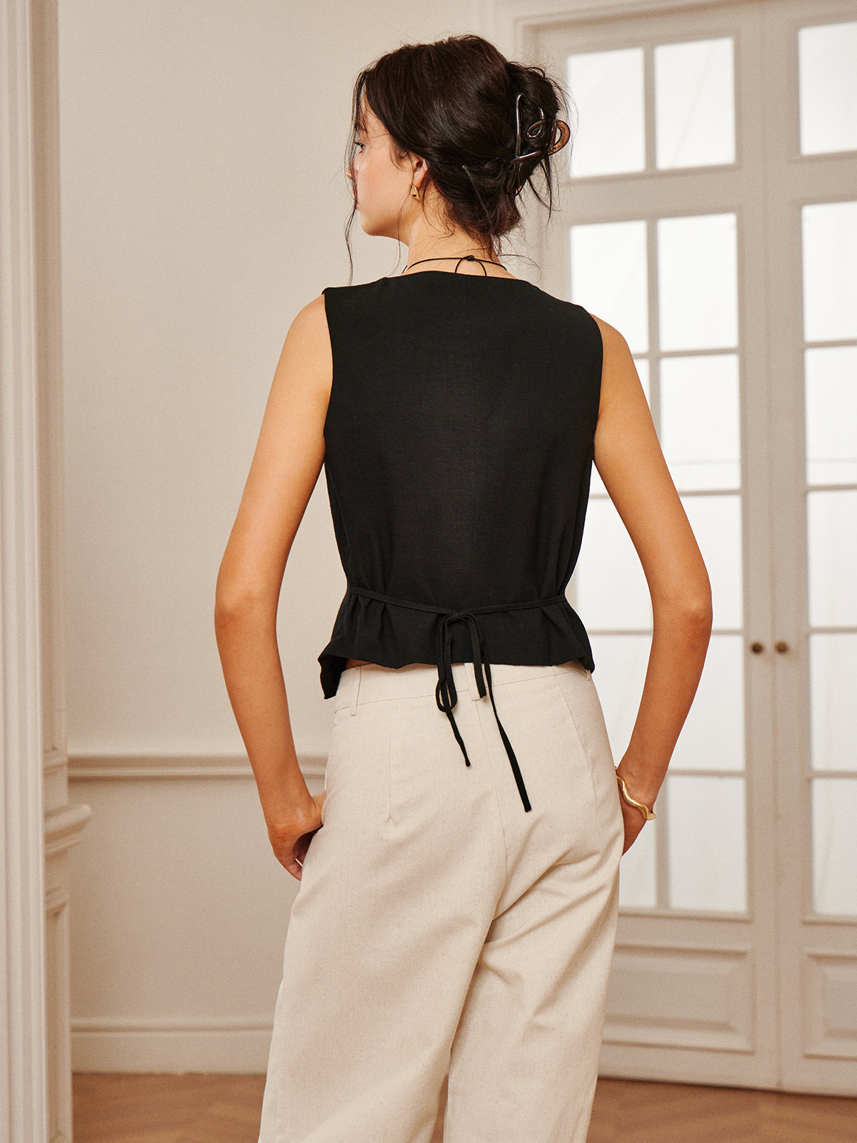 Cotton & Linen Tie-Detail Vest-Chicvia