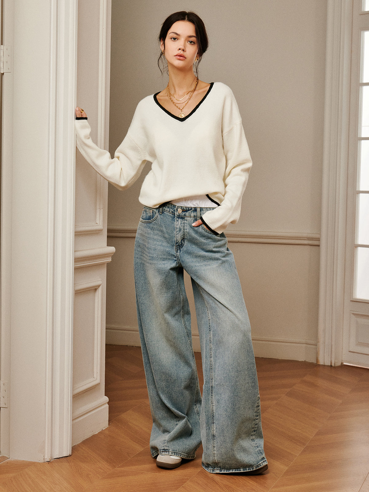 Embroidered Trim Draped Shoulder Knit Top-Chicvia