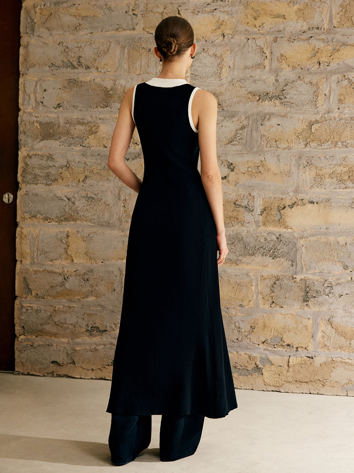 Contrast Trim Button Sweater Tank Dress-Chicvia