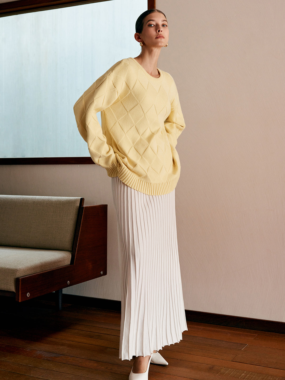 Plain Diamond Sweater-Chicvia
