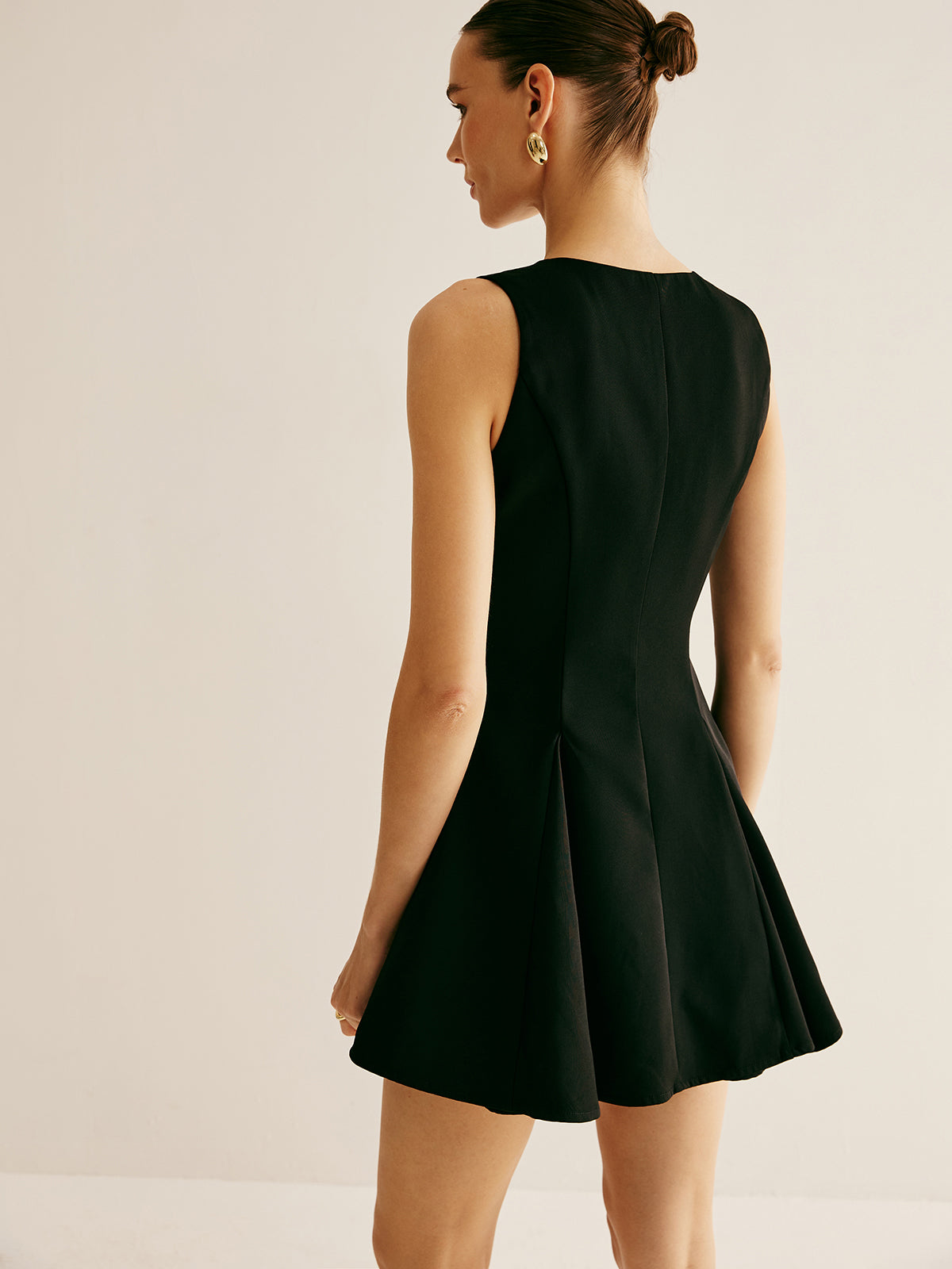 Pleated Umbrella Shape Tank Dress-Chicvia