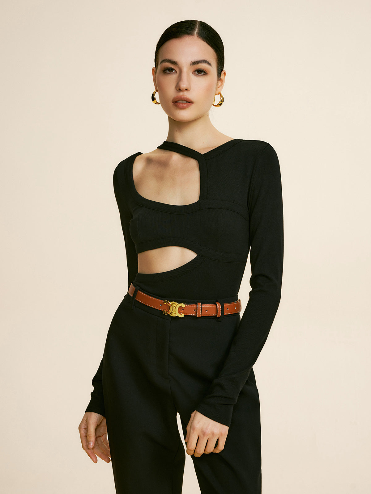 Cutout Piping Plain T-Shirt-Chicvia