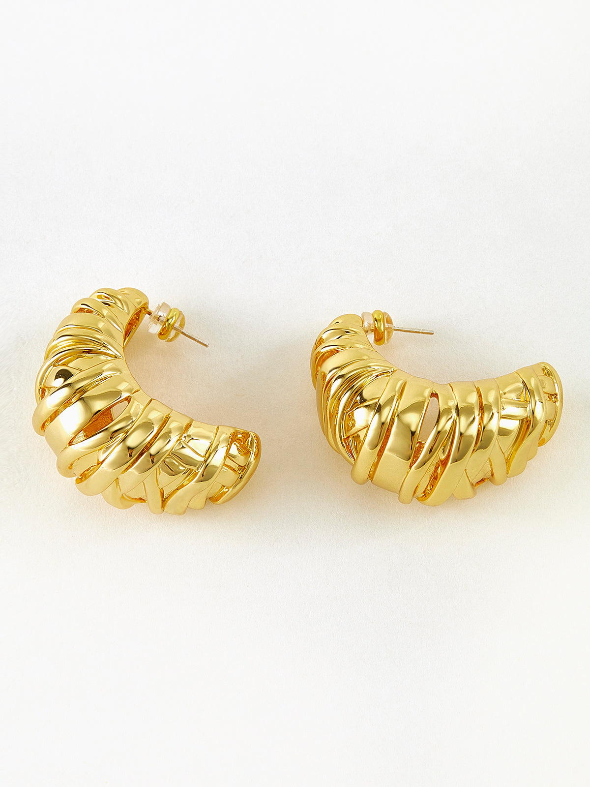 Golden Croissant Twist Stud Earrings-Chicvia