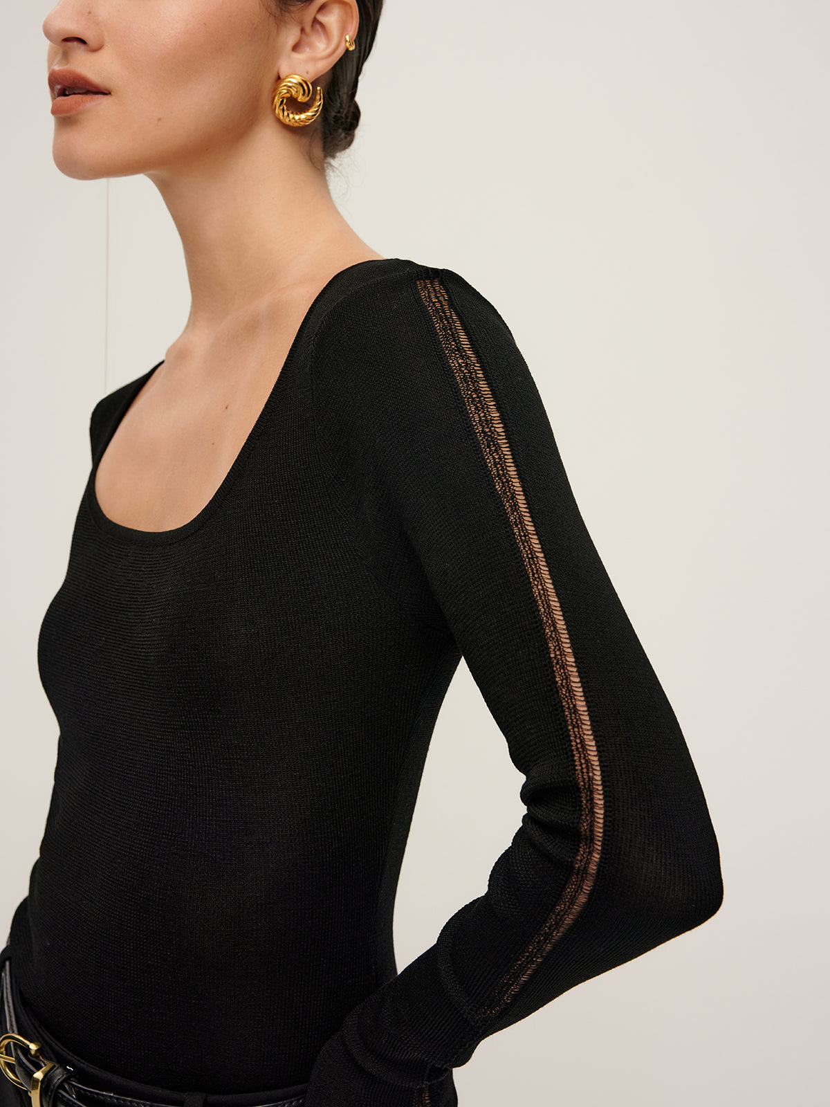 Plain Sheer Piping Knit Top-Chicvia