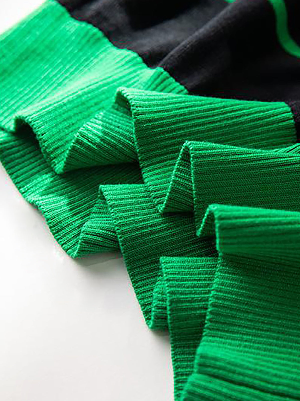 Crew Neck Striped Knit Top-Chicvia