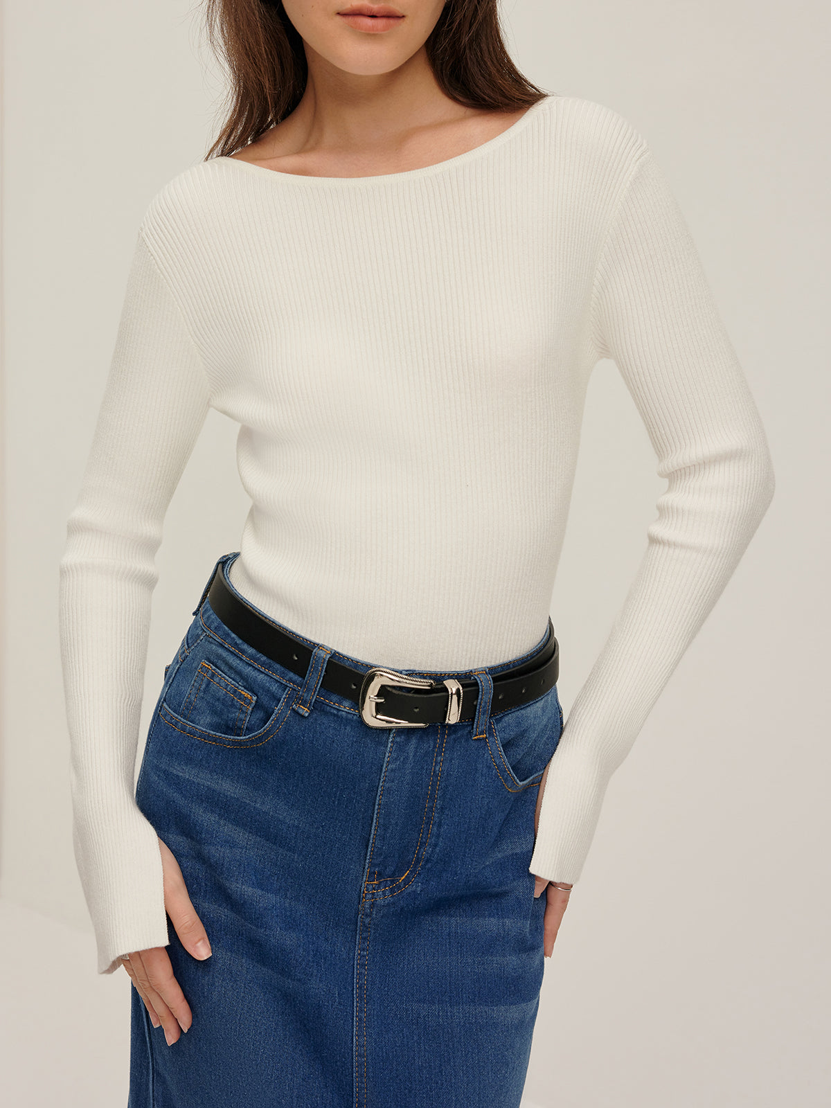 Plain Backless Button Sweater-Chicvia