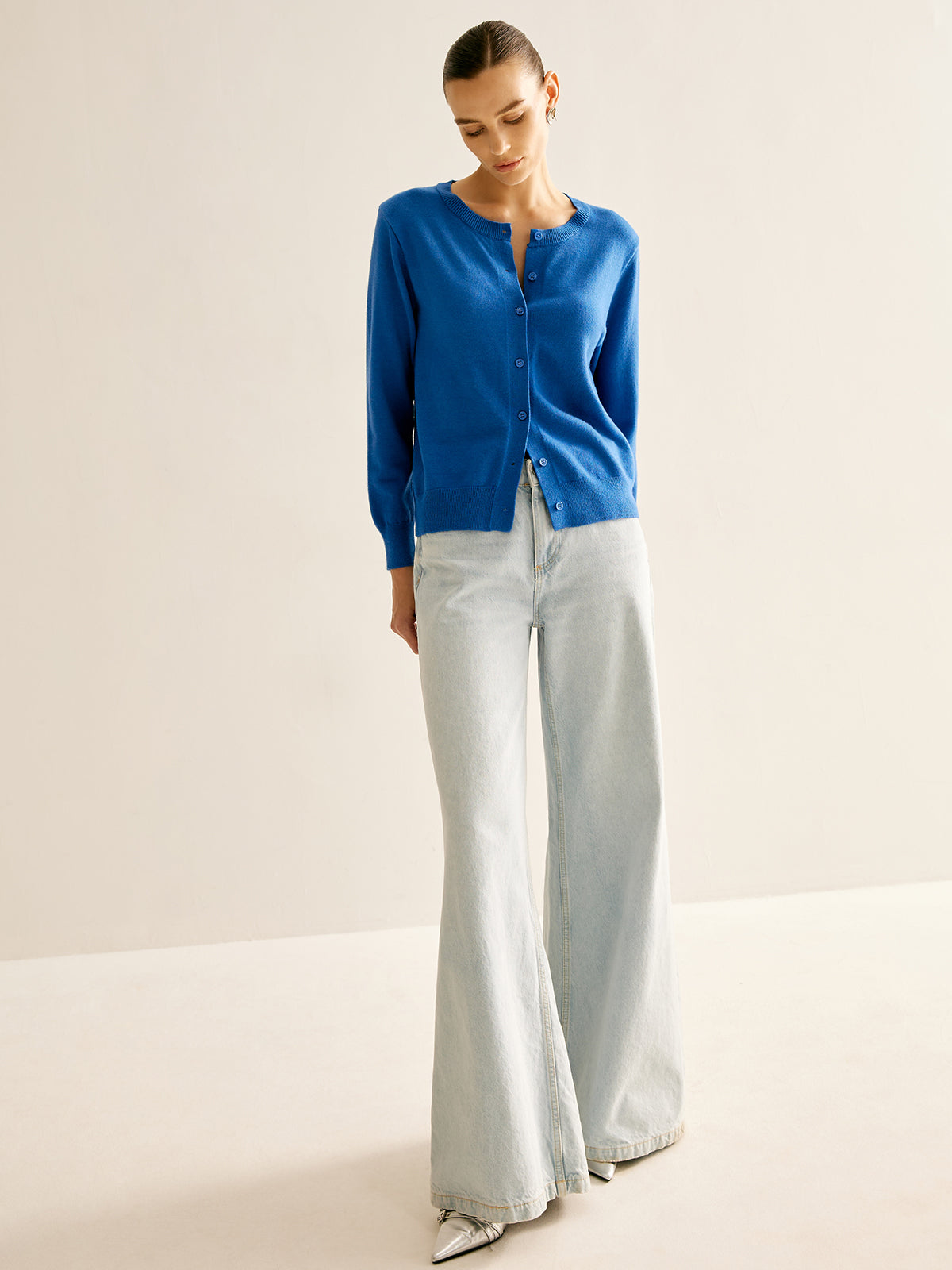 Plain Soft Button Cardigan-Chicvia