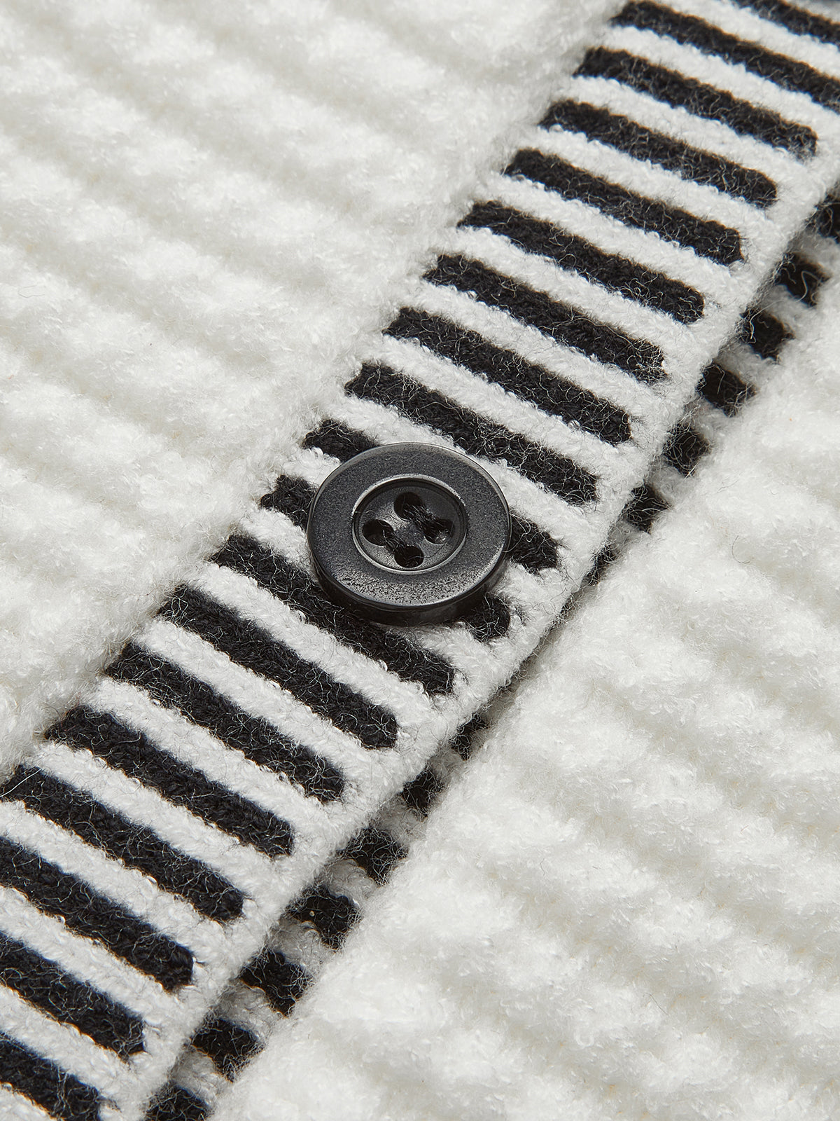 Contrast Trim Button Cardigan-Chicvia