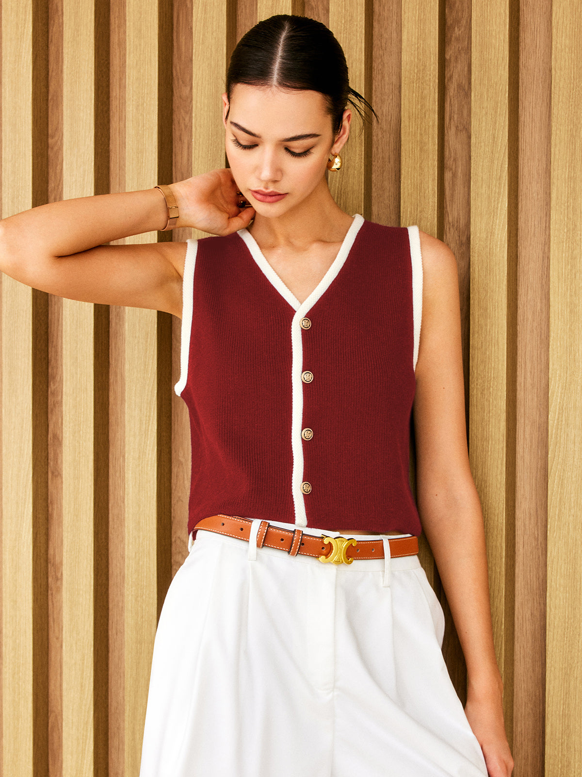 Contrast Binding Golden Button Sweater Vest-Chicvia