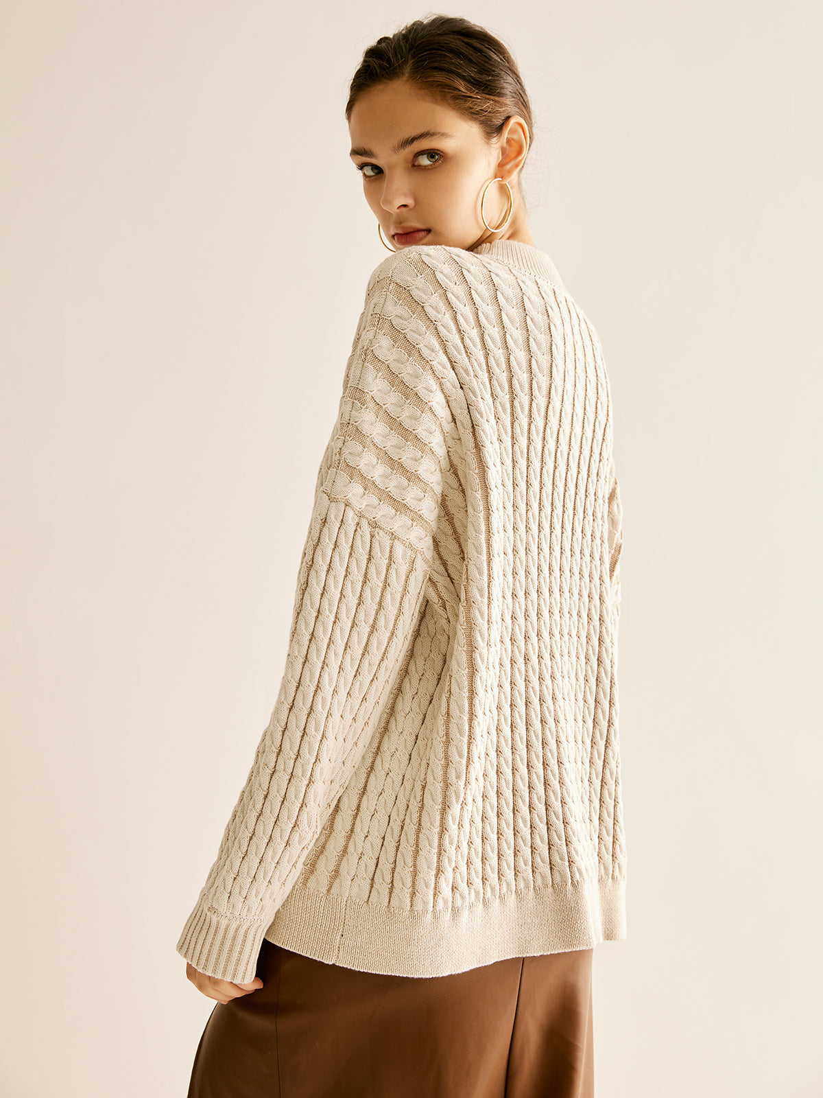 Minimalist Plain Cable Sweater-Chicvia