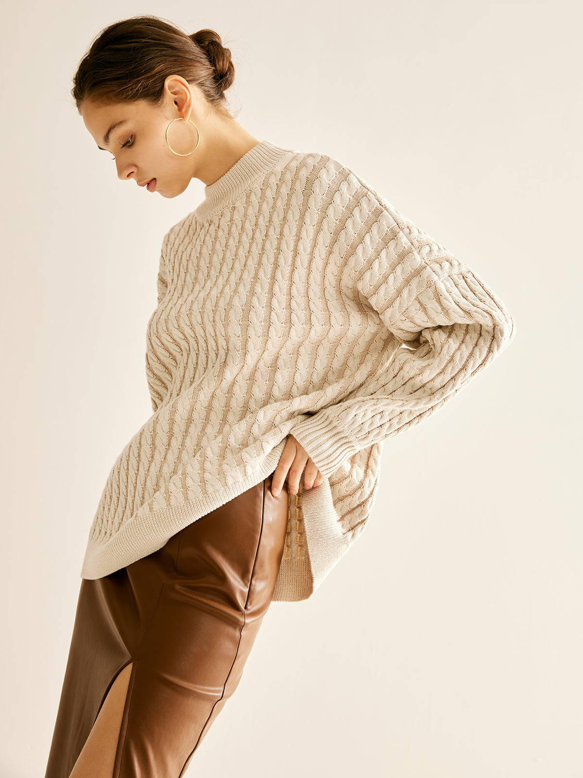 Minimalist Plain Cable Sweater-Chicvia