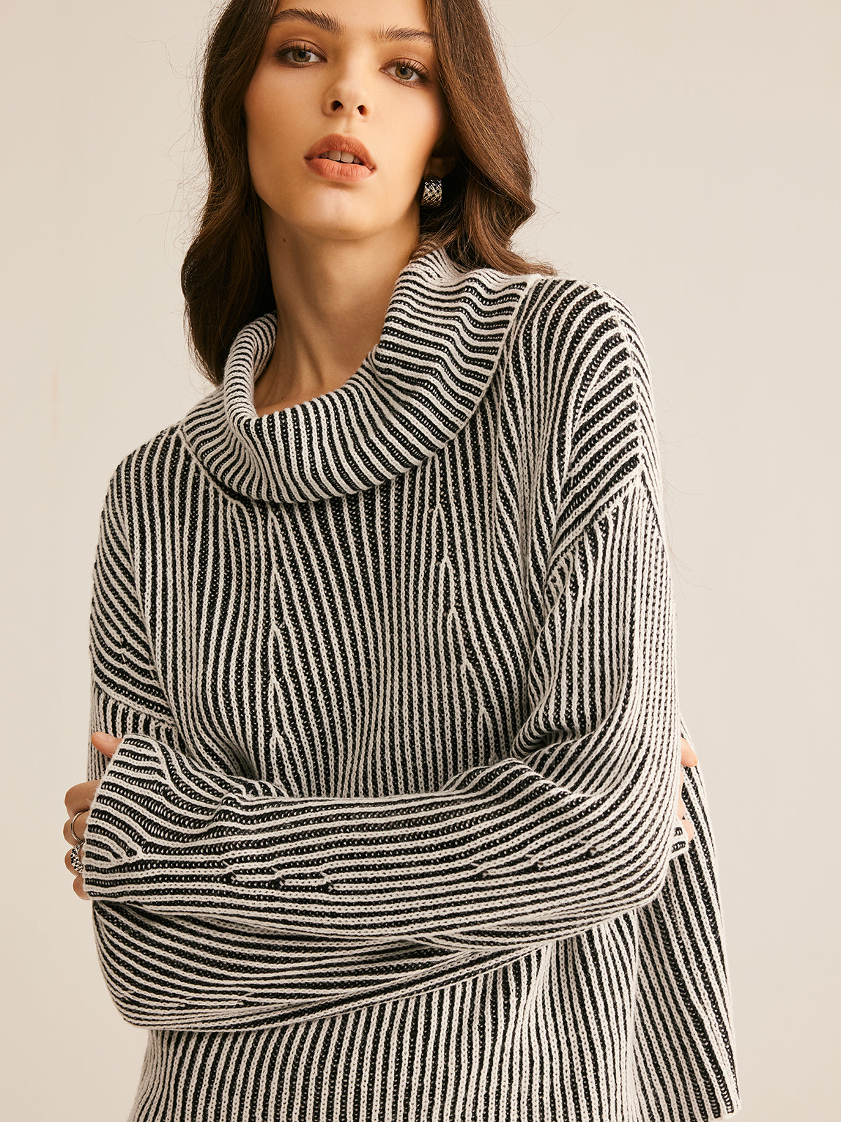 Pinstripe Turtleneck Sweater-Chicvia