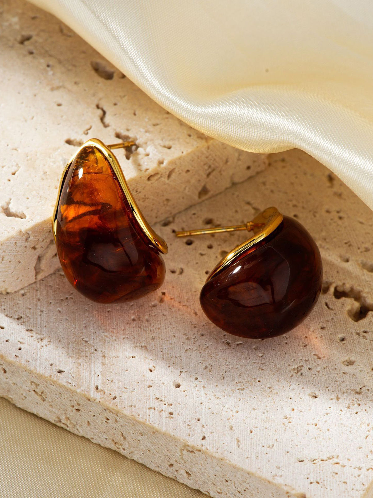 Honey Drop Stud Earrings-Chicvia