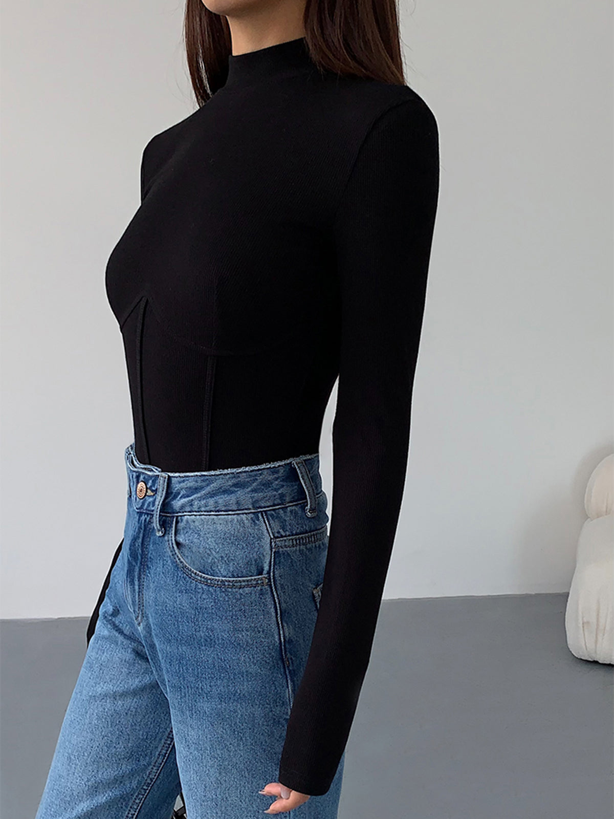 Mock Neck Piping Slim T-Shirt-Chicvia