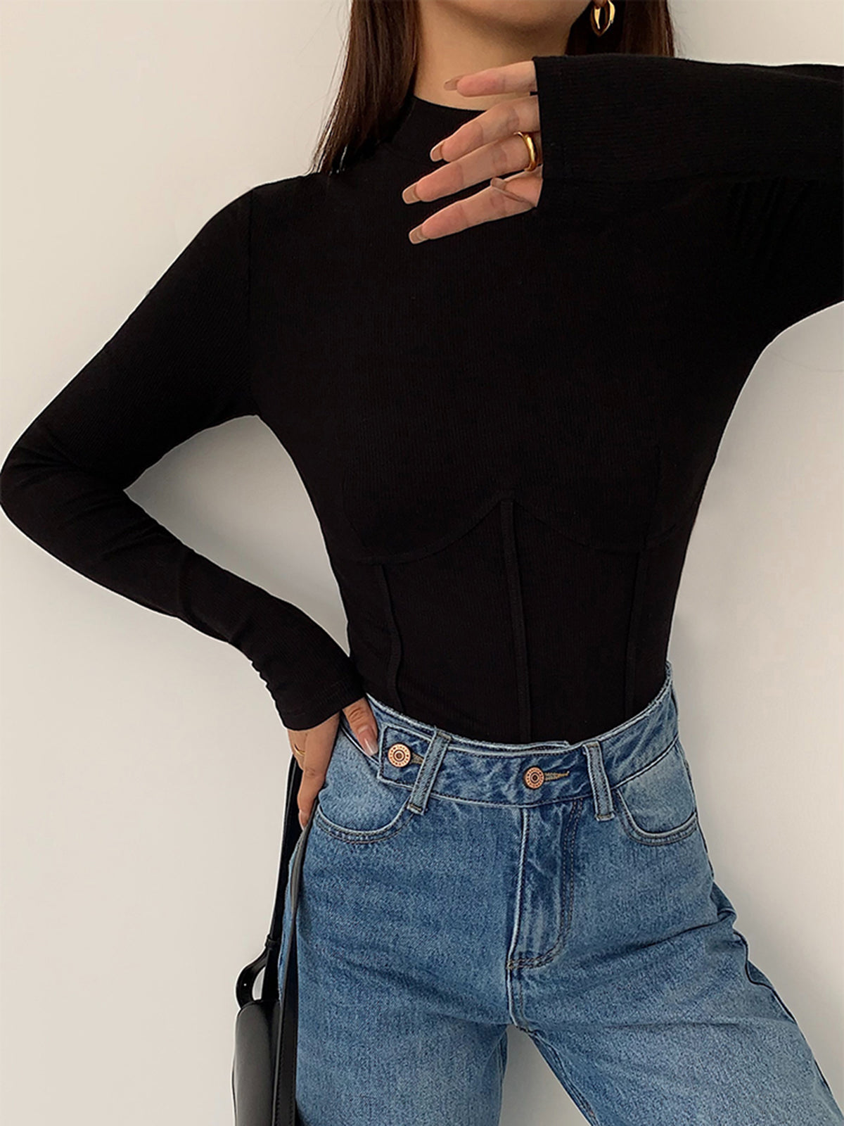 Mock Neck Piping Slim T-Shirt-Chicvia