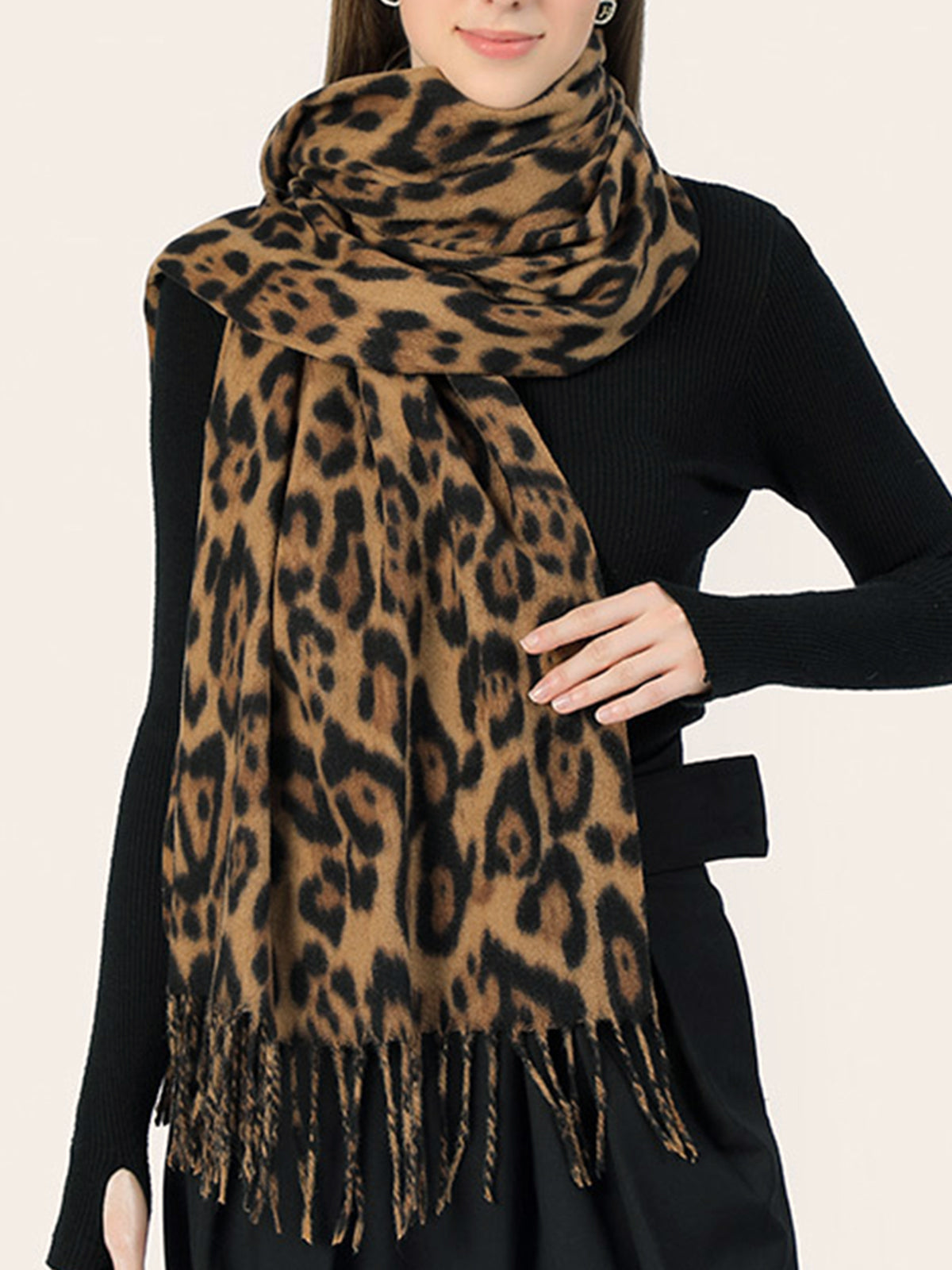 Leopard Printed Tassel Warm Scarf-Chicvia