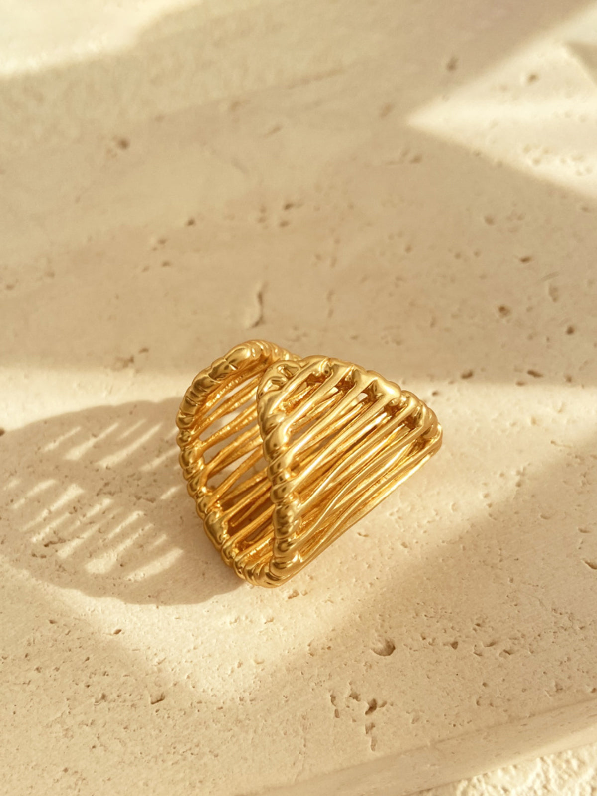 C-Shape Golden Fence Open Ring-Chicvia