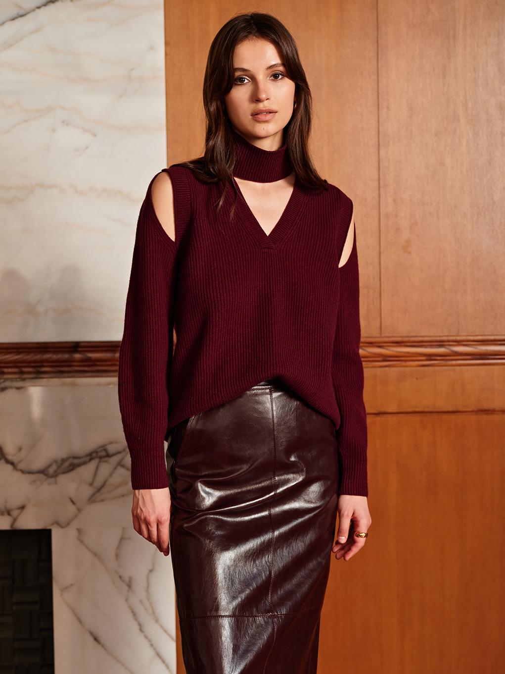 Oversized Wool-Blend Ribbed Cutout Sweater-Chicvia