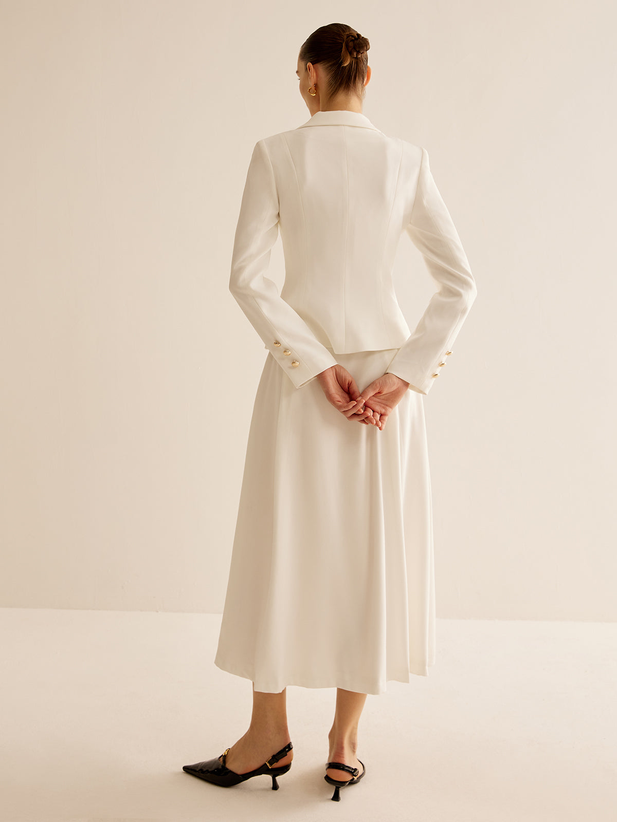 Elegant Metal-Button Blazer-Chicvia