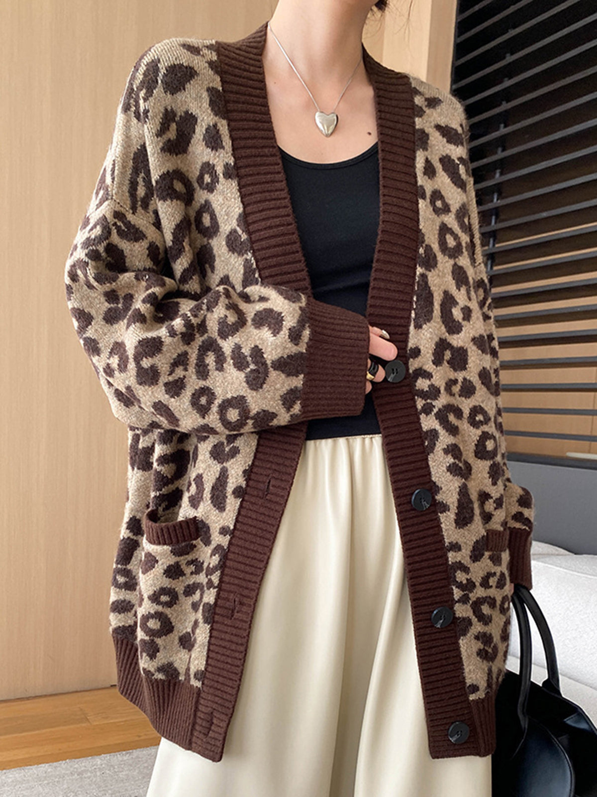 Leopard Contrast Trim Loose Cardigan-Chicvia