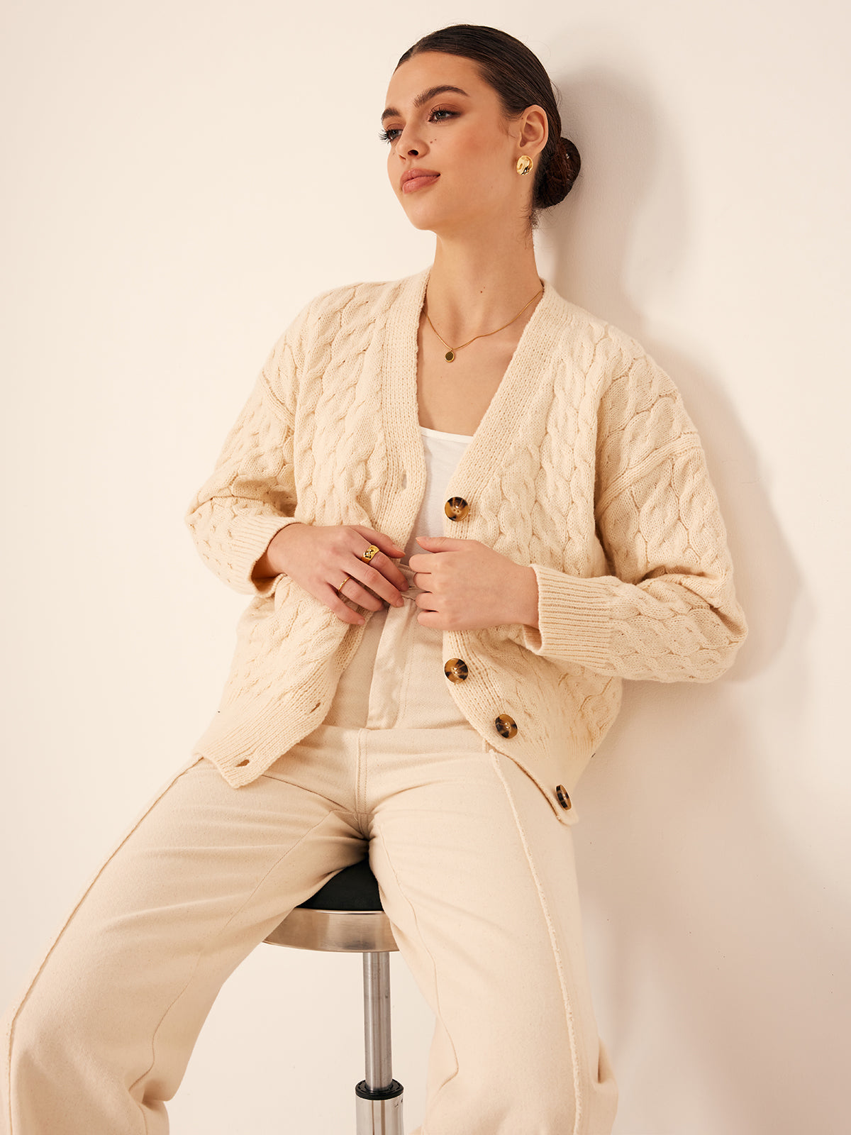 Elegant V-Neck Ribbed Cable Cardigan-Chicvia