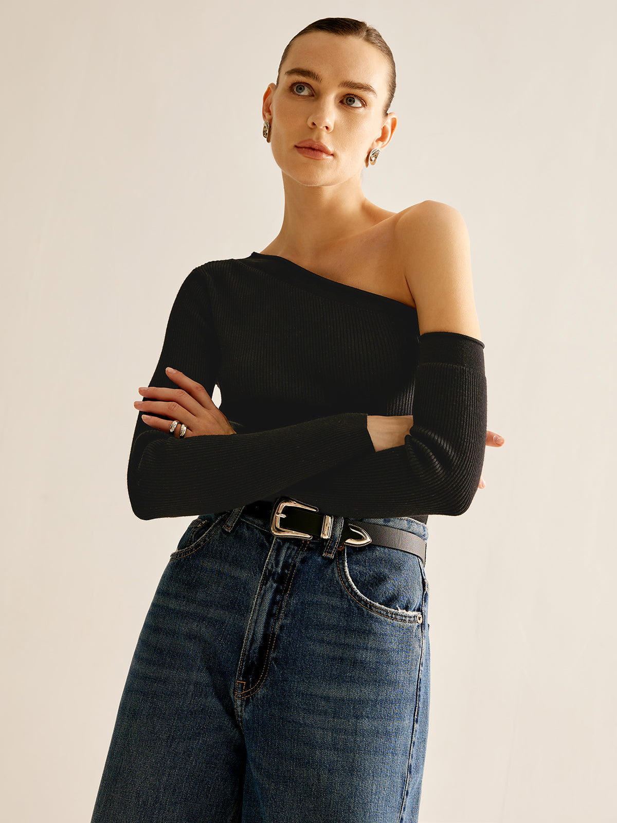 Plain One-Shoulder Knit Top-Chicvia