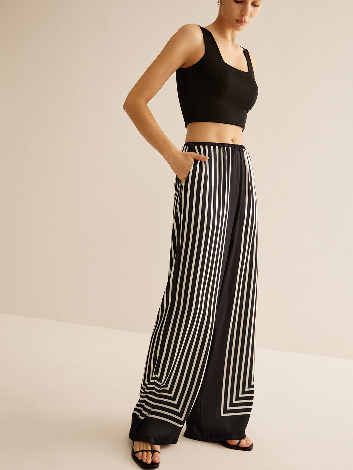 Geometric Pinstripe Satin Pants-Chicvia