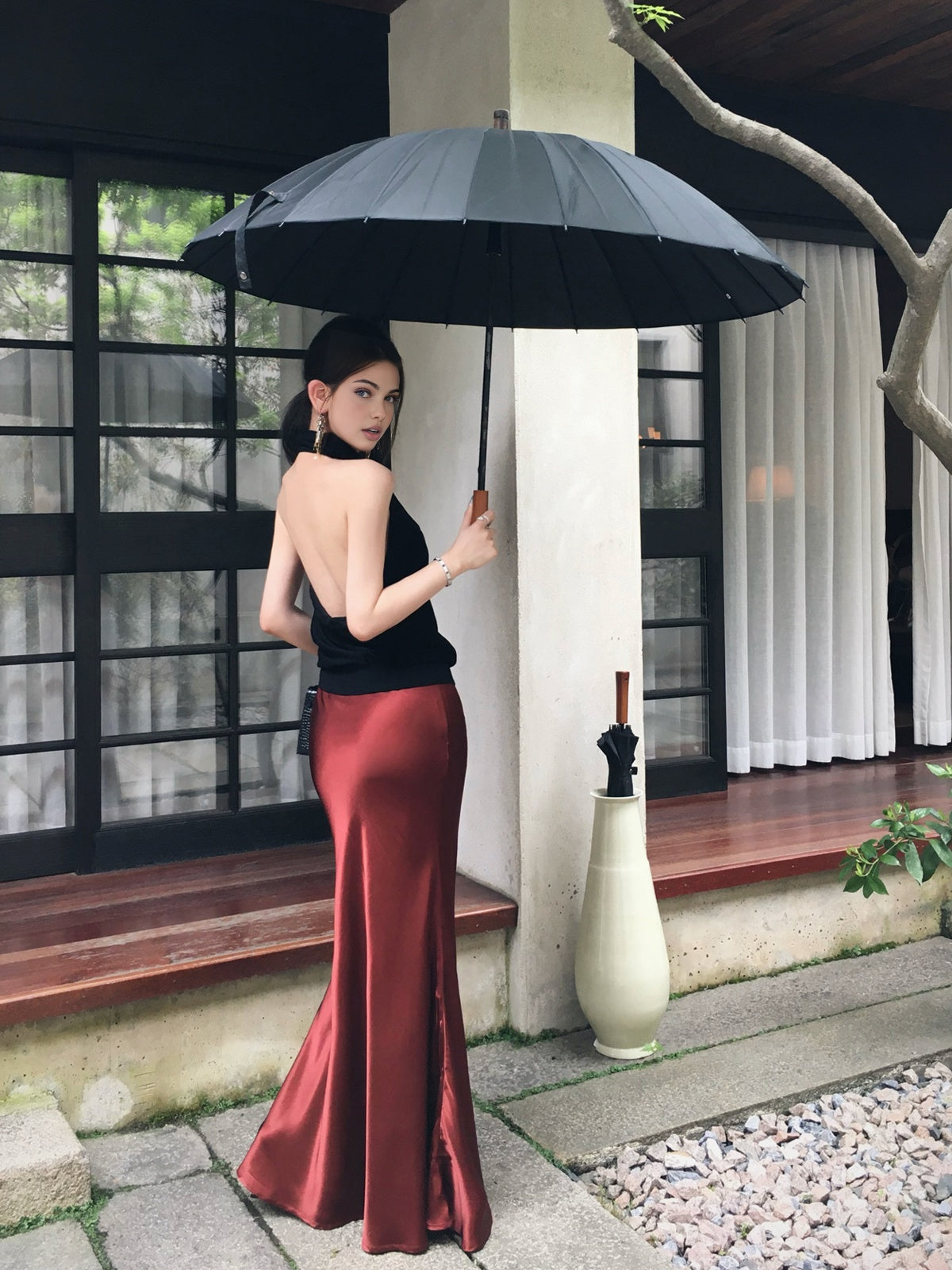 Pleated Satin Maxi Skirt-Chicvia