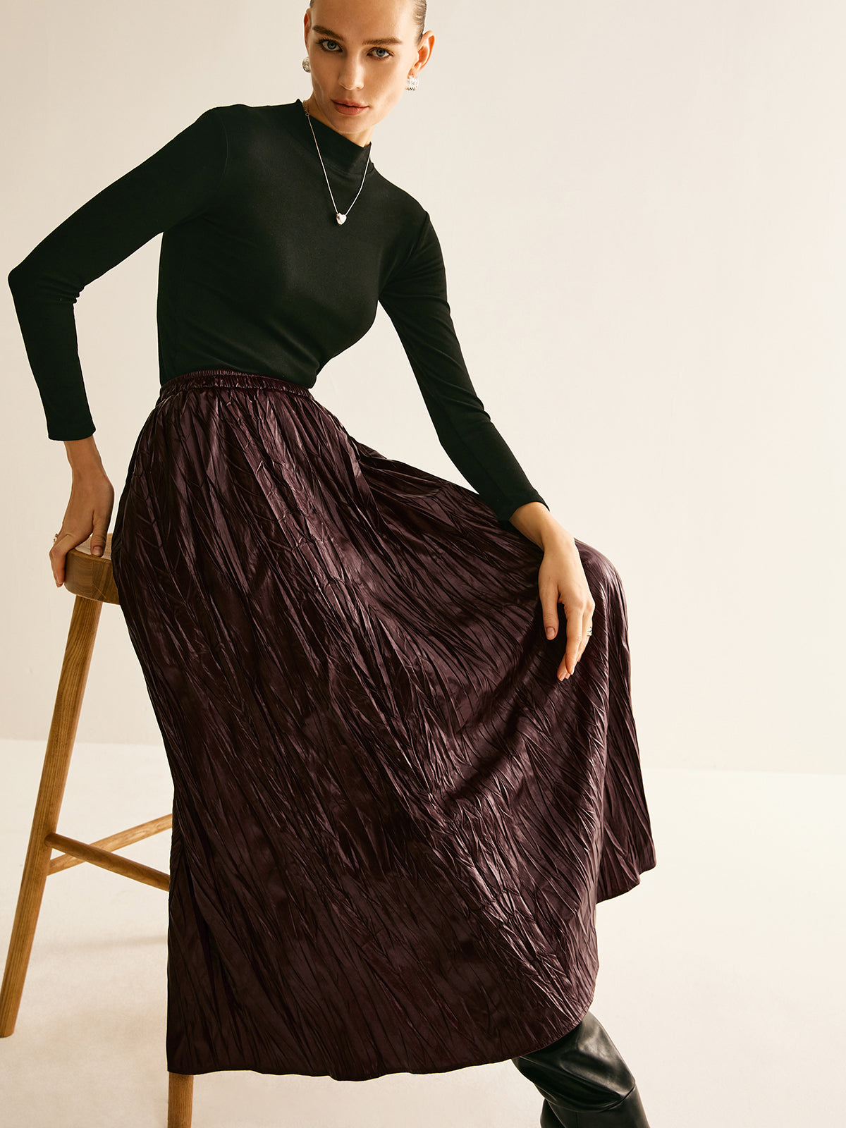 Elastic Waist Faux Leather Skirt-Chicvia