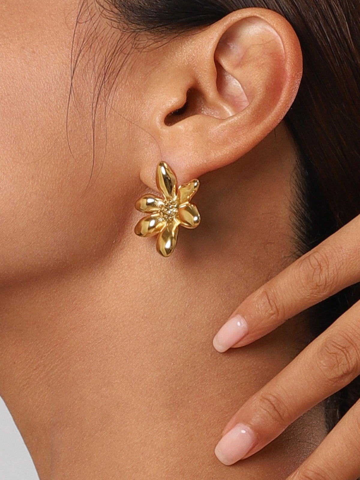 Elegant Irregular Petal Earrings-Chicvia
