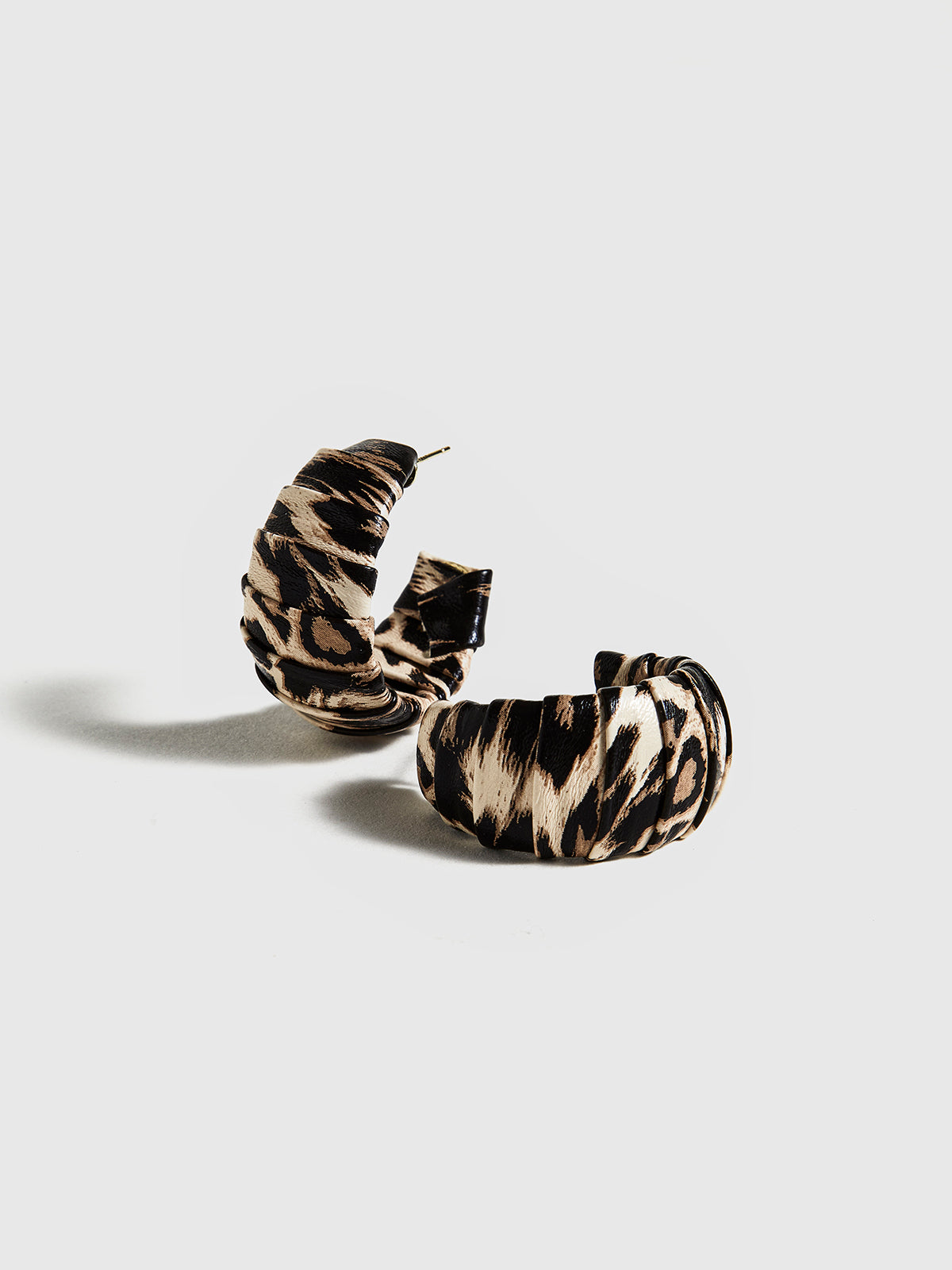 Leopard Printed C-Shape Stud Hoop Earrings-Chicvia