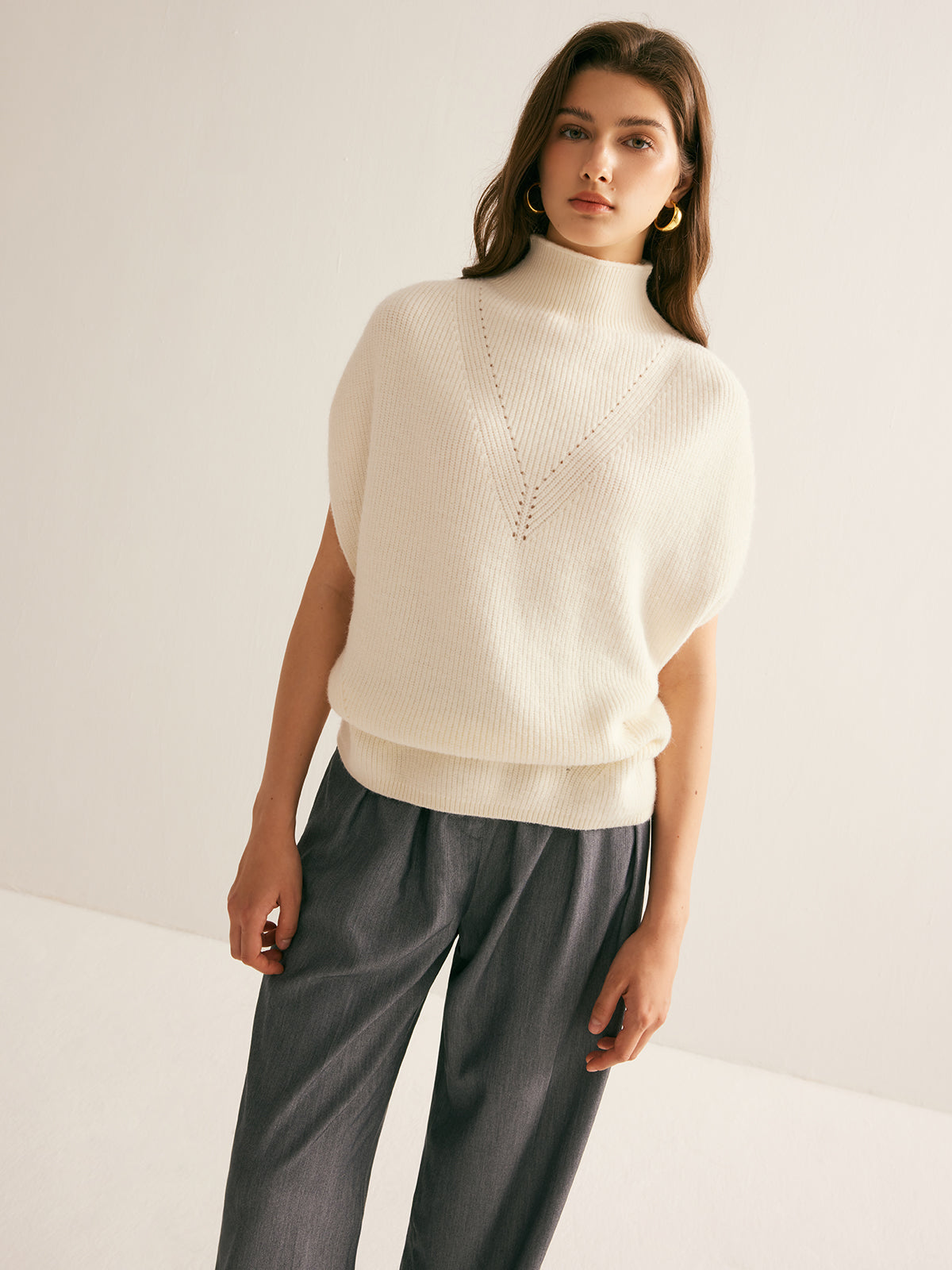 Elegant Mock Neck Sweater Vest-Chicvia