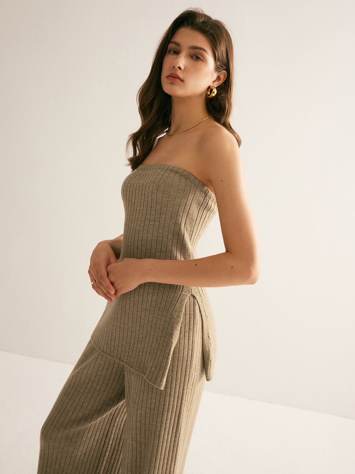 Ribbed Strapless Slit Sweater Vest-Chicvia