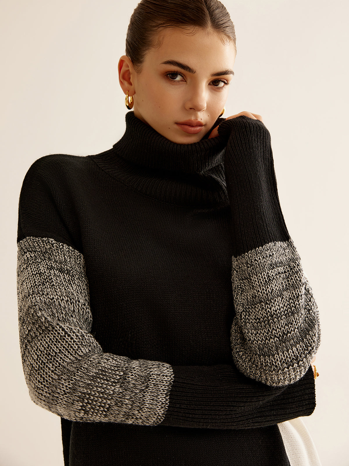 Oversized Turtleneck Color Block Knit Top-Chicvia
