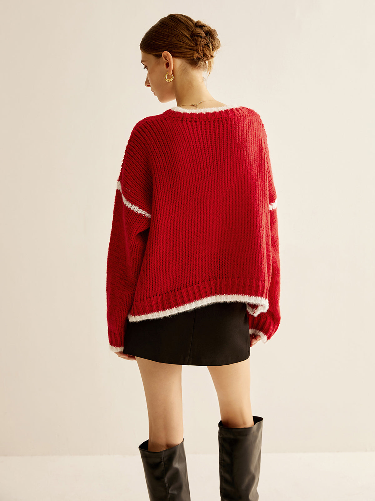 Crew Neck Contrast Binding Sweater-Chicvia