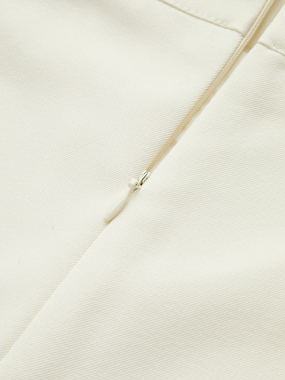 Essential Mini Skort With Slim Belt-Chicvia