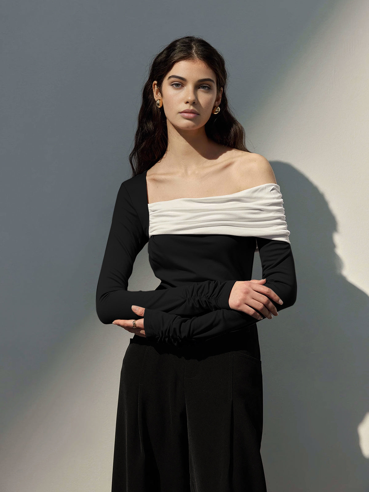 One-Shoulder Ruched Slim Top-Chicvia