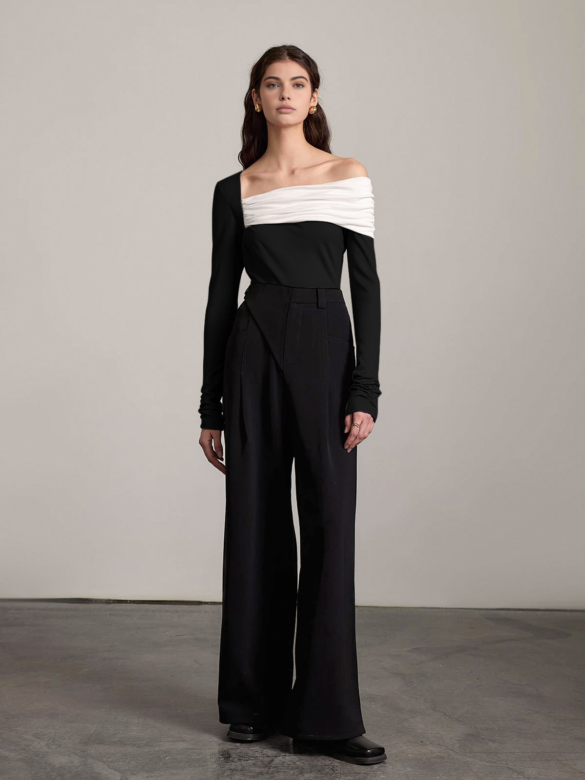 One-Shoulder Ruched Slim Top-Chicvia