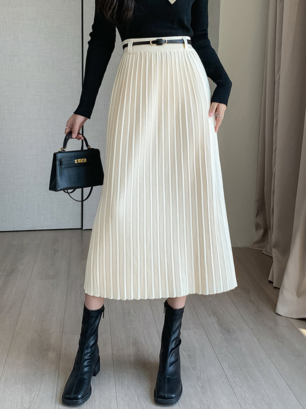 Pleated Sweater Skirt With Belt-Chicvia