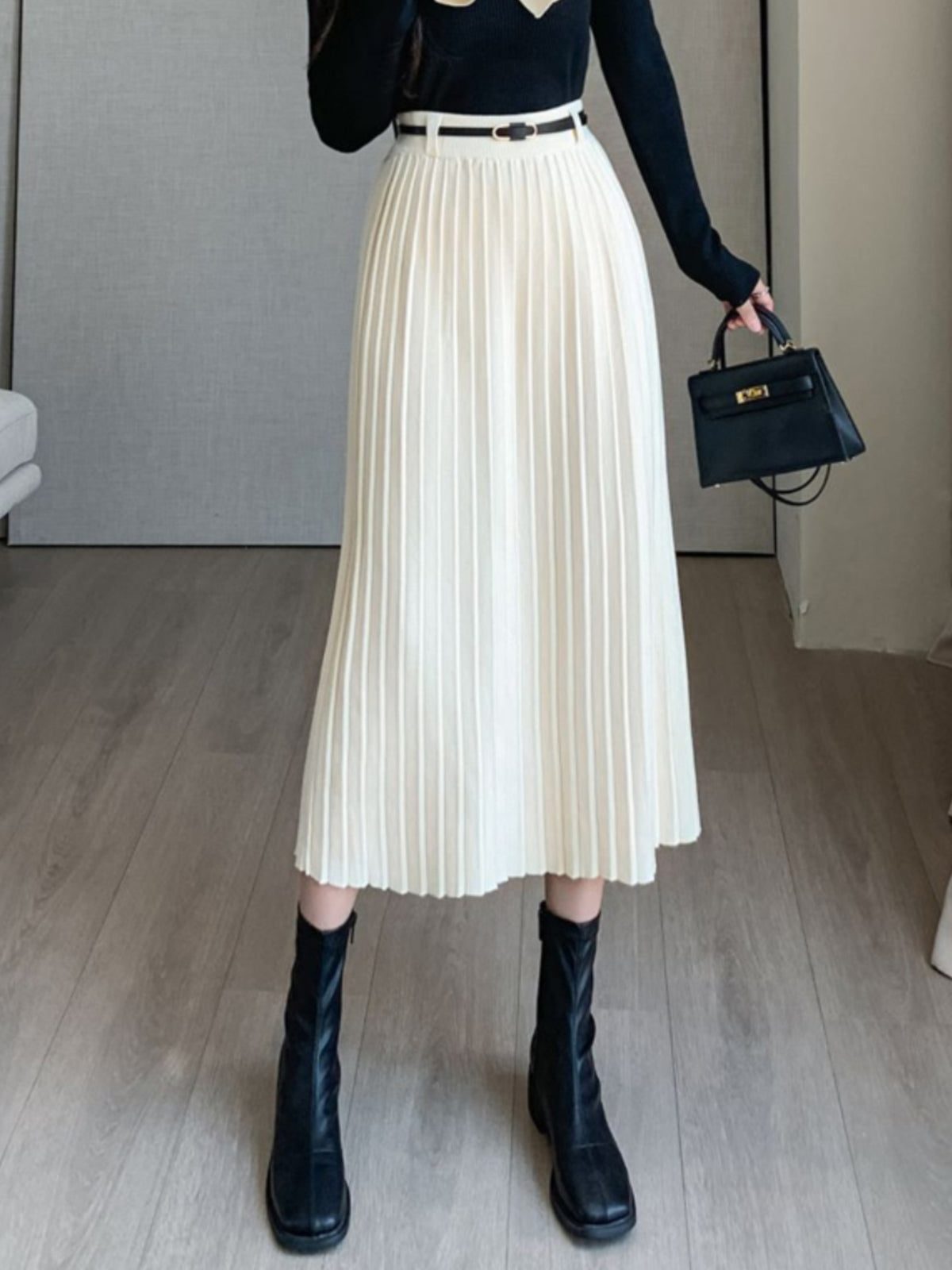 Pleated Sweater Skirt With Belt-Chicvia