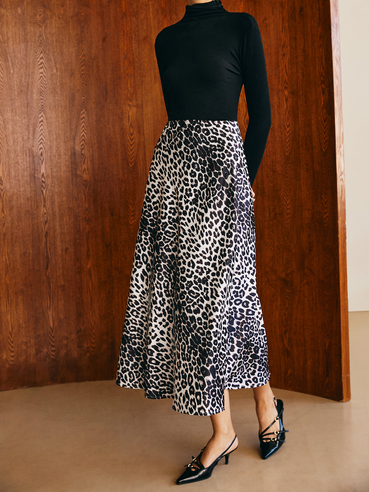 Leopard Printed Midi Skirt-Chicvia
