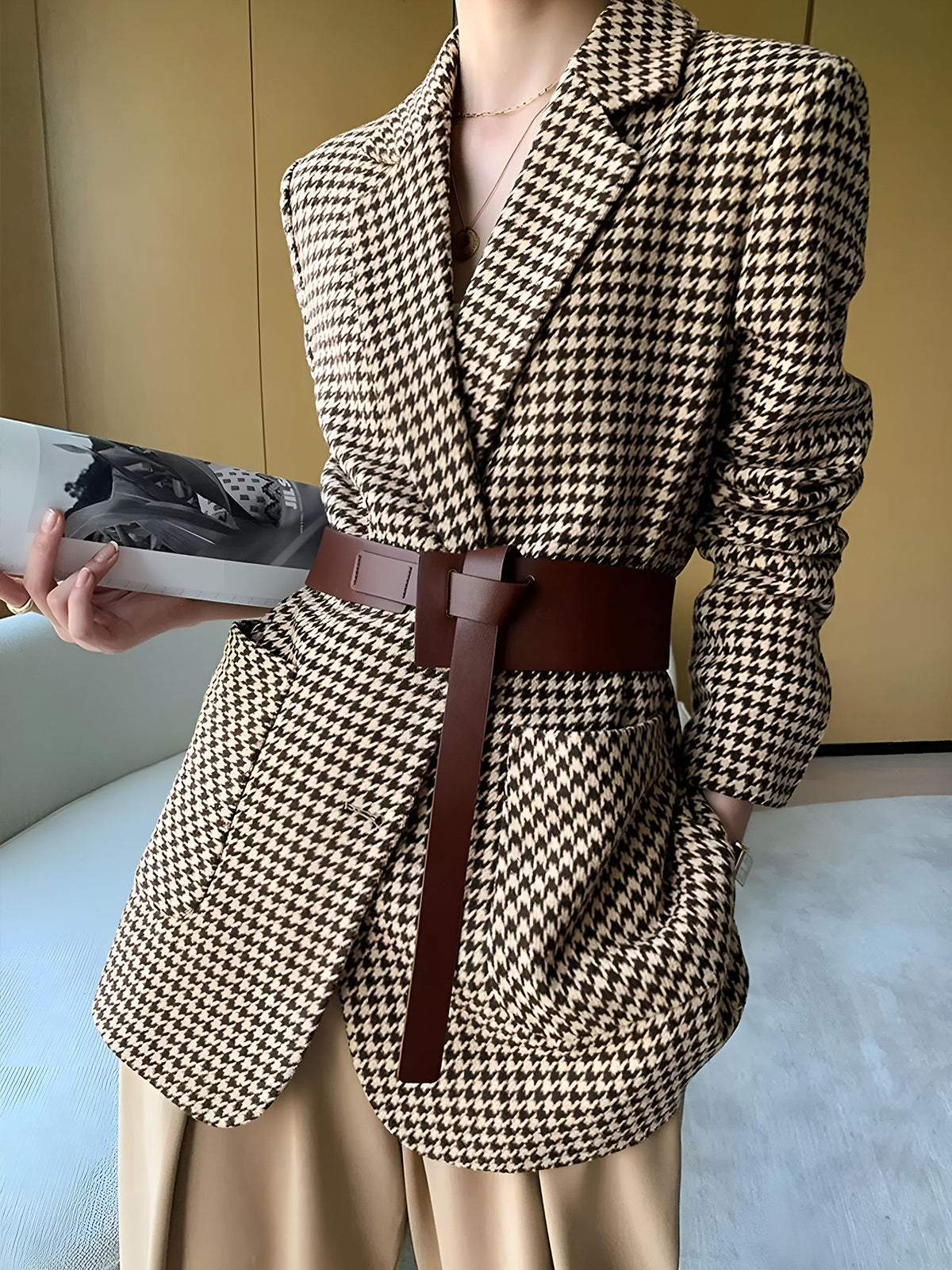 Houndstooth Split Blazer With Belt-Chicvia
