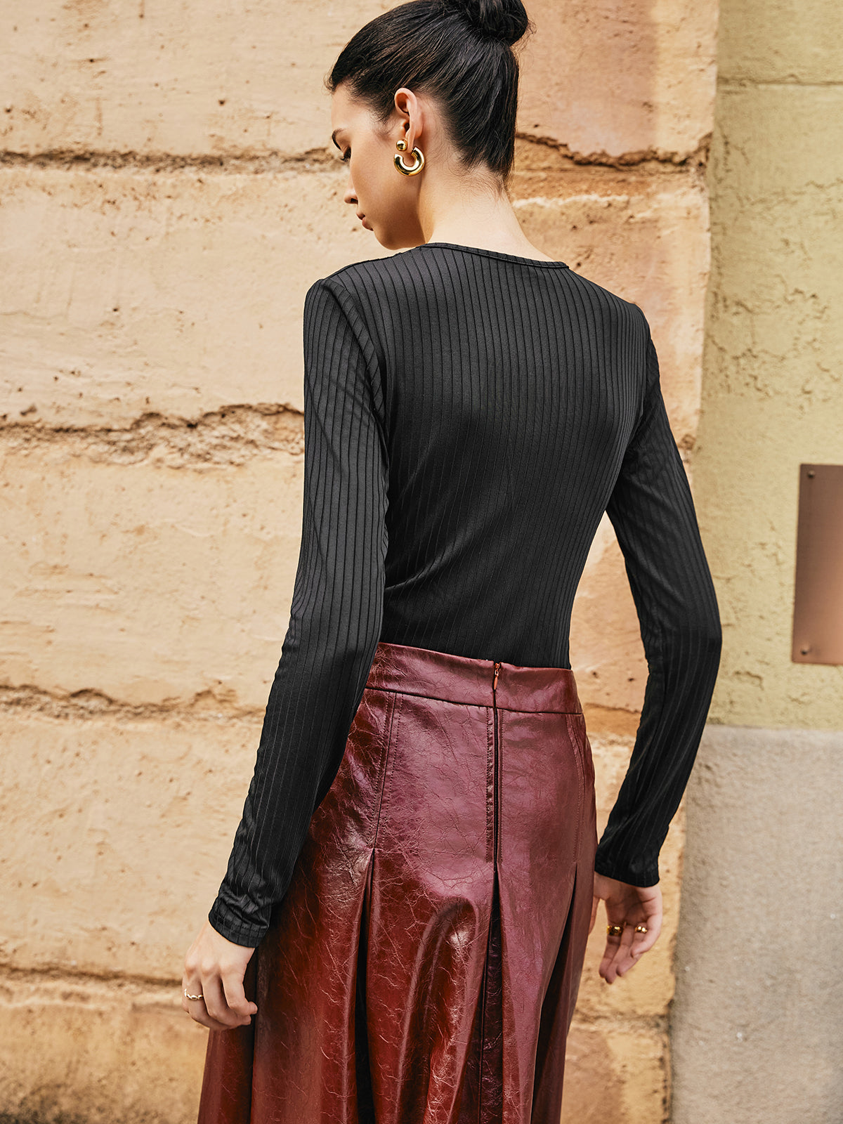 Ribbed Panel Sheer T-Shirt-Chicvia