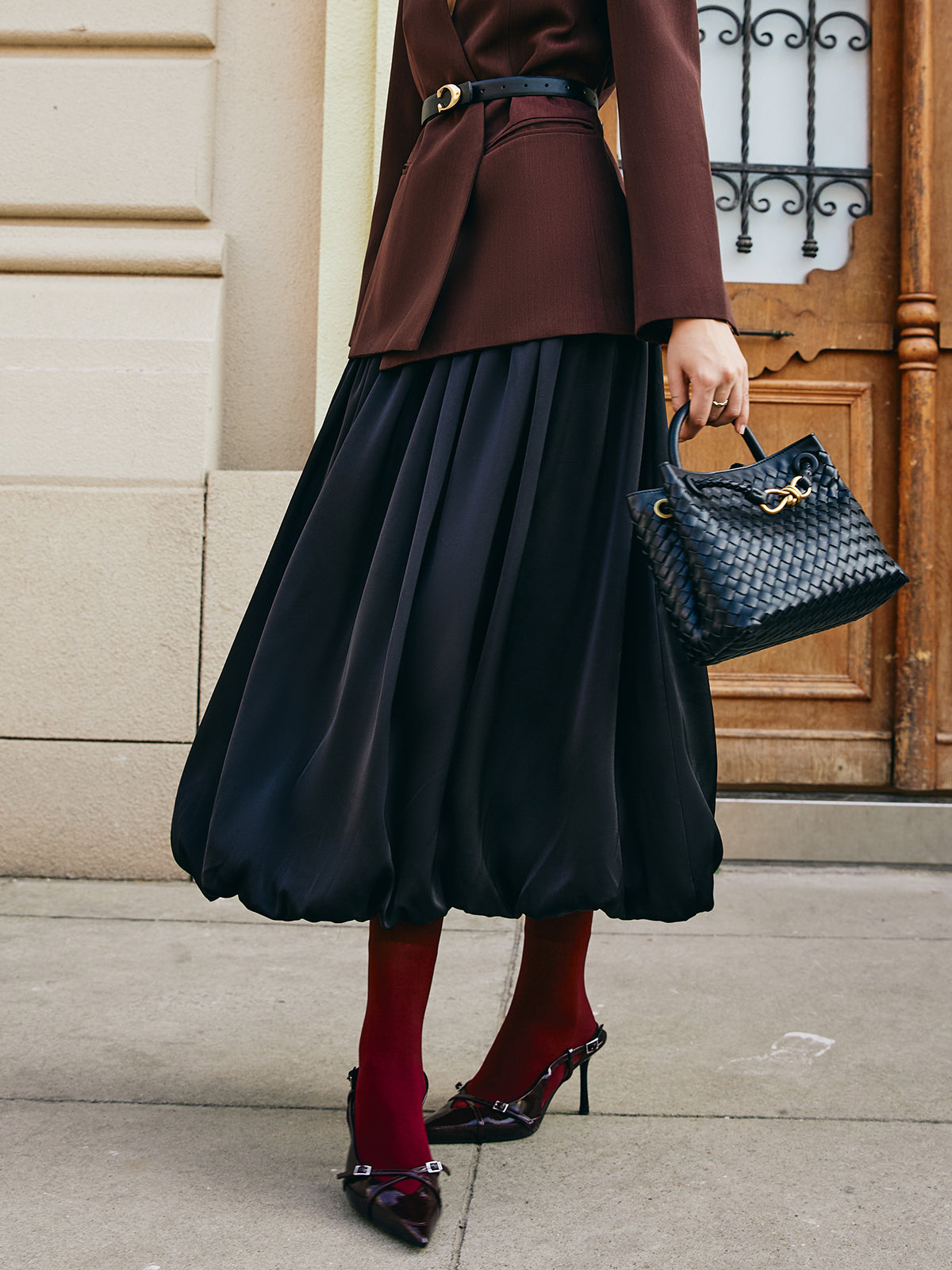 Bud Waist Pleated Satin Skirt-Chicvia